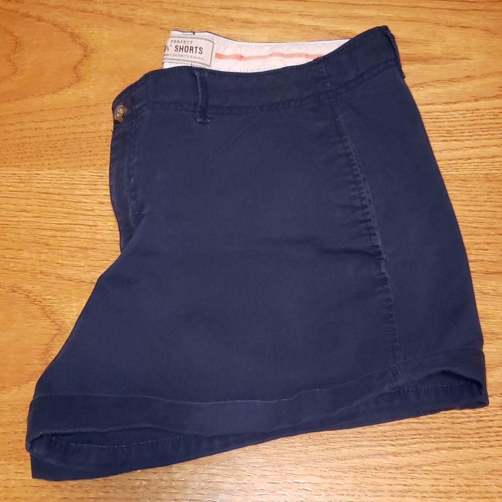 Blue 3.5 inch perfect shorts
